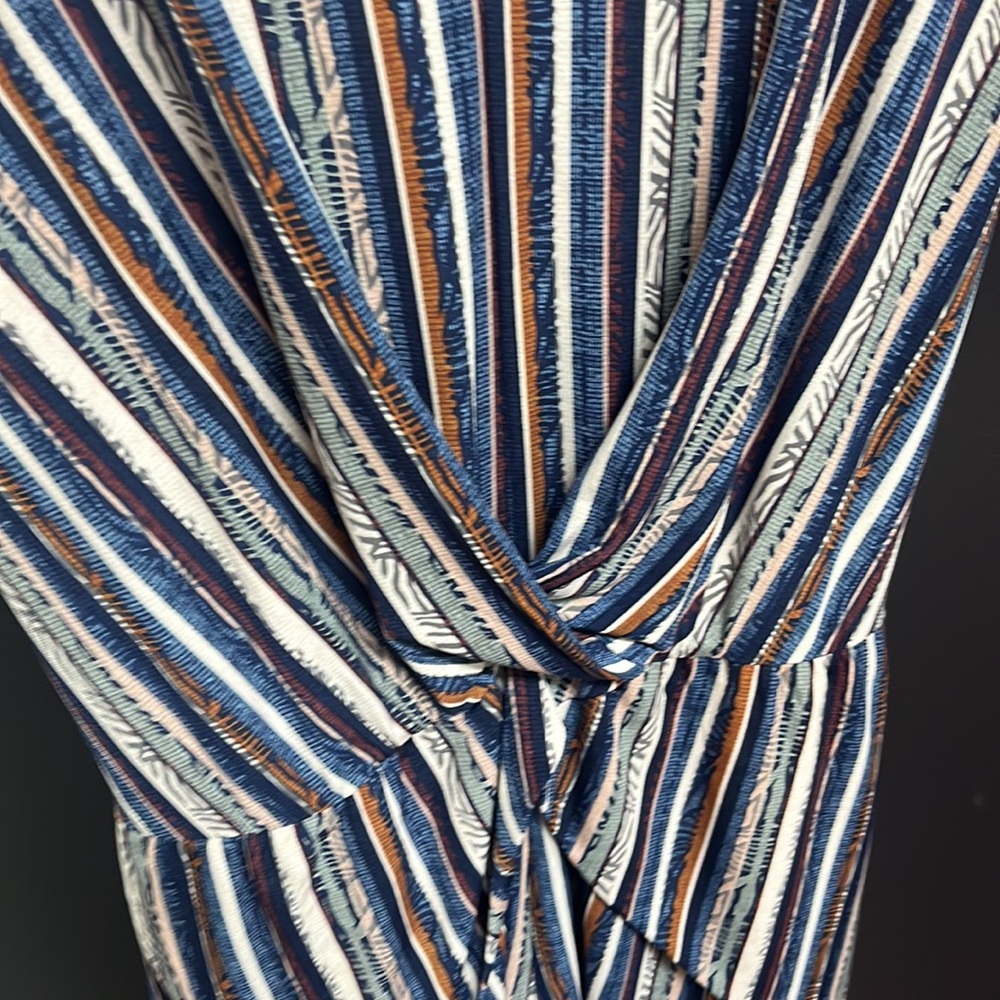 Bcbgeneration Multicolor Striped Romper!! Euc - image 5